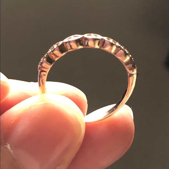 14k Rose Gold diamond band - Picture 5 of 6